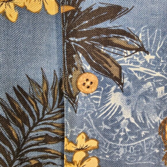 Paradise Collection Men Shirt Size XL Blue Button Up 100% Washable Silk Hawaiian - Picture 7 of 9